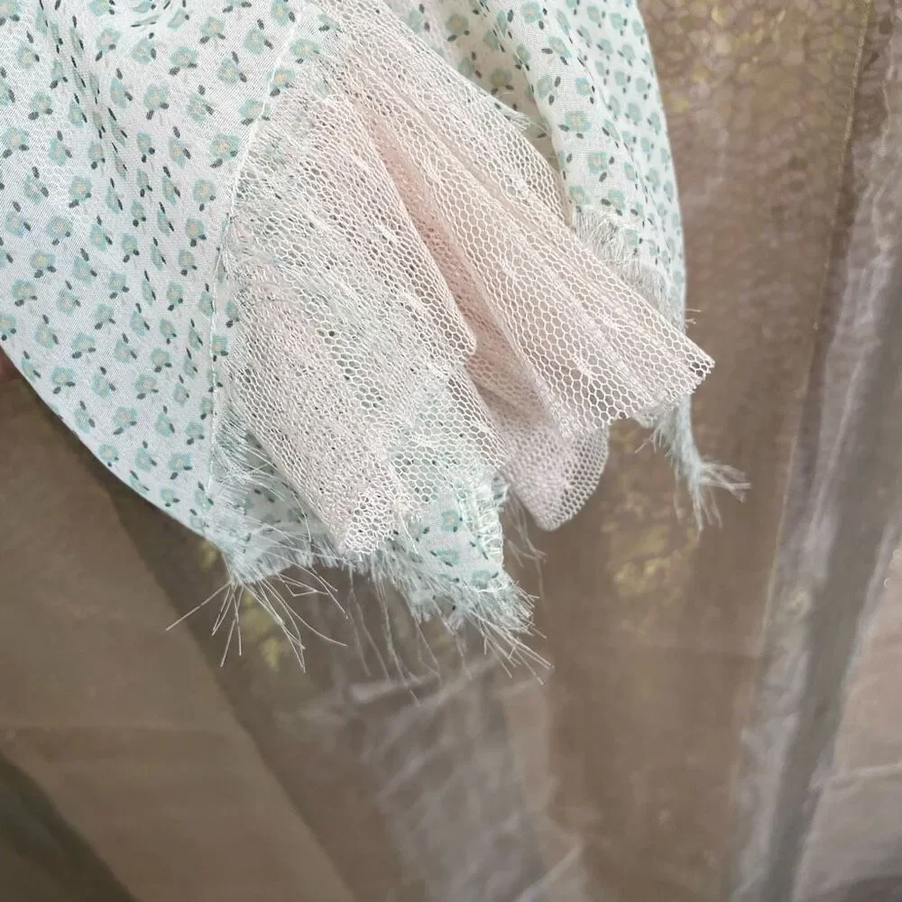 BKE Gimmicks Rose Sequin Ruffle Glam Western Tank Top Blouse Large - Picture 5 of 6